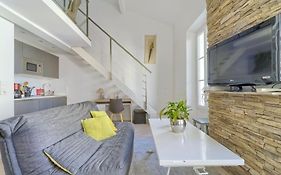 Cosy duplex, hyper centre, wifi,air conditionner